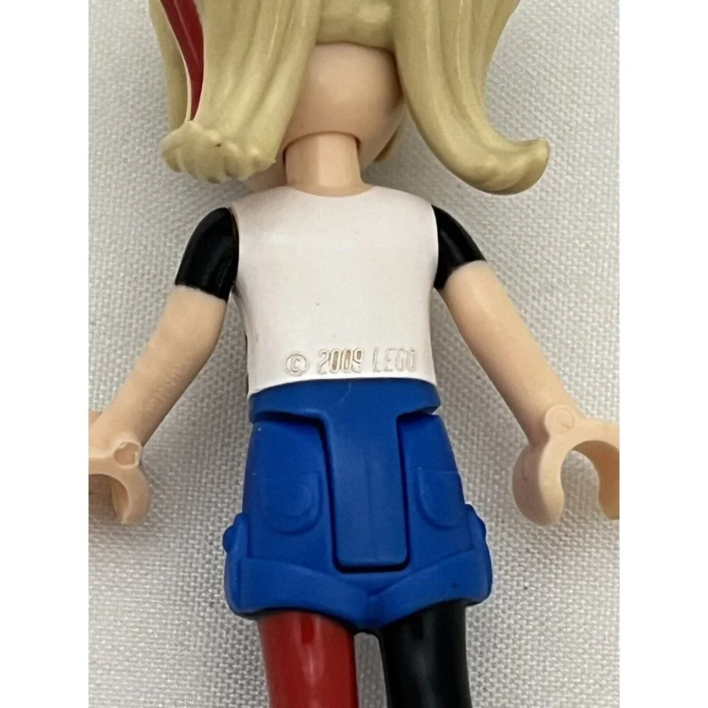 Lego DC Super Hero Girls Harley Quinn Minifigure 41231